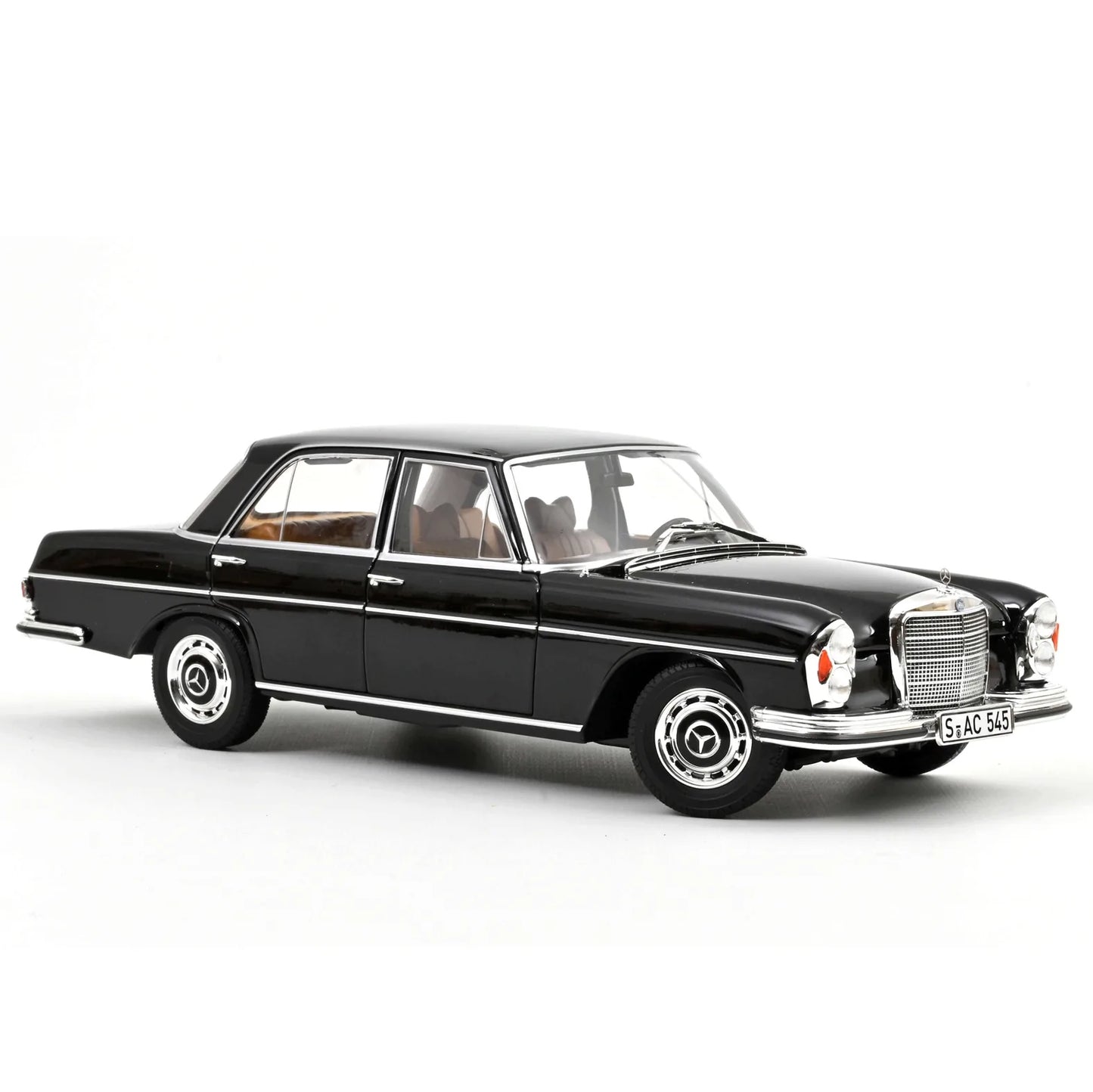 Mercedes-Benz 280 SE 1968 (Black) | Norev 1:18 | Diecast