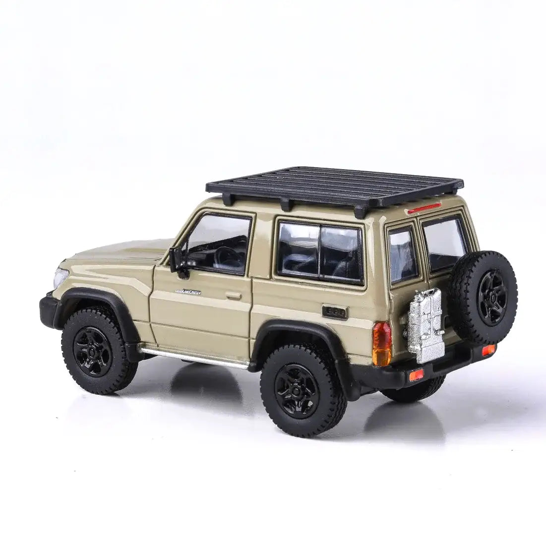 Toyota Land Cruiser 71 70th Anniversary 2022 (Sandy Taupe) | Para64 1:64 | Diecast