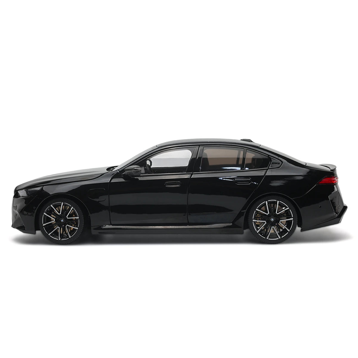 BMW M5 G90 2024 (Black) | Minichamps 1:18 | Diecast