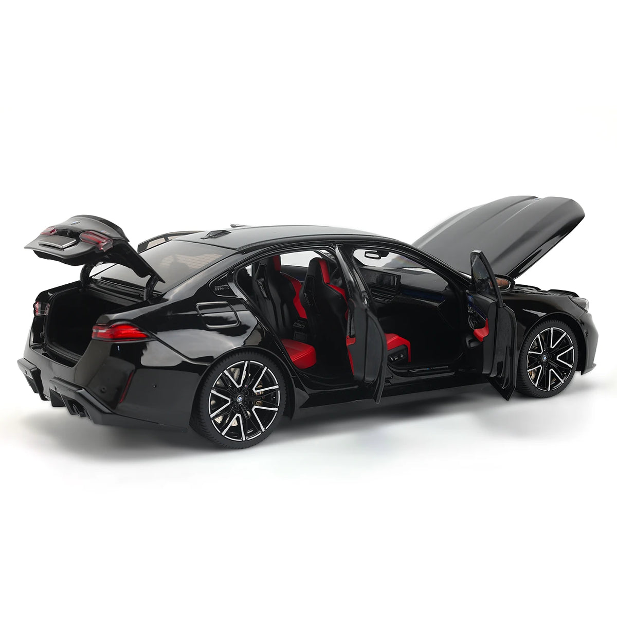 BMW M5 G90 2024 (Black) | Minichamps 1:18 | Diecast