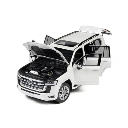 Toyota Land Cruiser 300-ZX (White) | LCD Models 1:18 | Premium Diecast