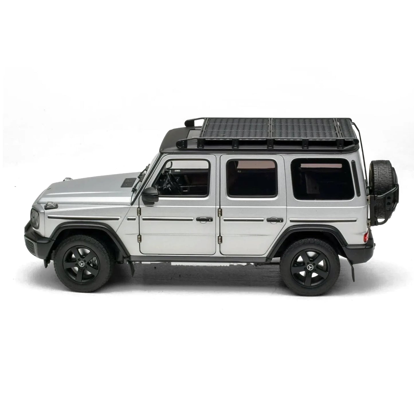 Mercedes-Benz G-Class 2024 (Iridium Silver) | Norev 1:18 | Diecast