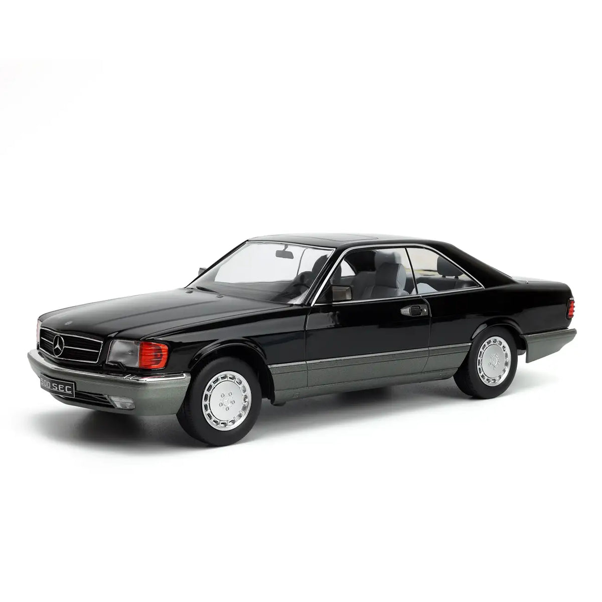 Mercedes-Benz 560 SEC (C126) Coupé 1985 (Black) | KK-Scale 1:18 | Diecast