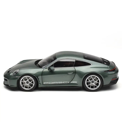 Porsche 911 S/T (992) 2023 (Malachite Green Metallic) | Norev 1:18 | Diecast