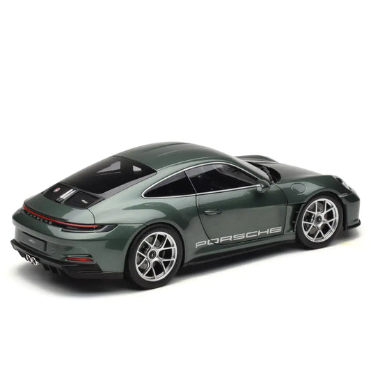 Porsche 911 S/T (992) 2023 (Malachite Green Metallic) | Norev 1:18 | Diecast