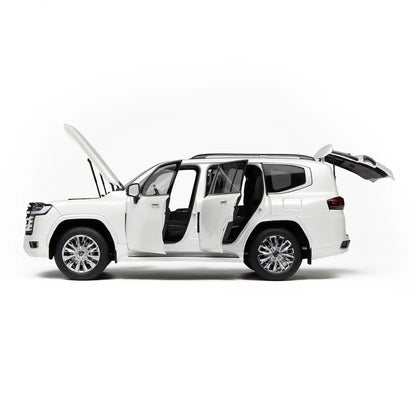 Toyota Land Cruiser 300-ZX (White) | LCD Models 1:18 | Premium Diecast