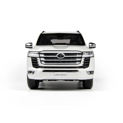Toyota Land Cruiser 300-ZX (White) | LCD Models 1:18 | Premium Diecast