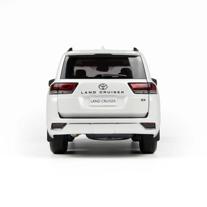 Toyota Land Cruiser 300-ZX (White) | LCD Models 1:18 | Premium Diecast