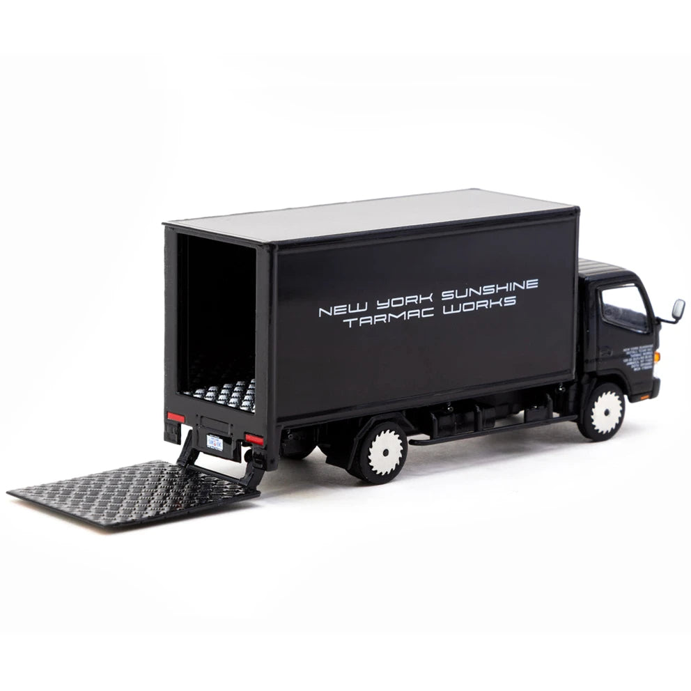 Mitsubishi Fuso Canter New York Sunshine (Black) | Tarmac Works 1:64
