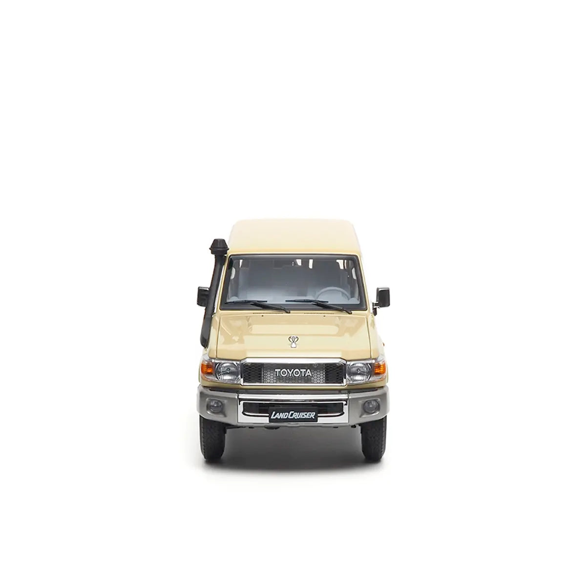Toyota Land Cruiser 76 2017 (Desert Beige) | Almost Real 1:18 | Premium Diecast