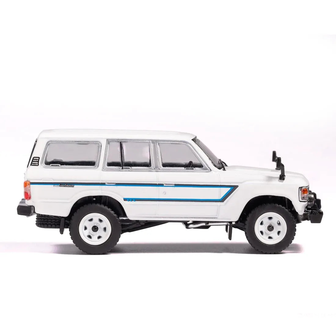 Toyota Land Cruiser 60 1982 (White) | GCD 1:64 | Diecast