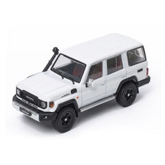 Toyota Land Cruiser 76 (J76) 2024 (White) | GCD 1:64 | Diecast