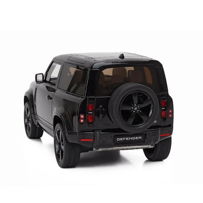 Land Rover Defender 90 X-Dynamic HSE (Black) | GT Spirit 1:18 | Resin