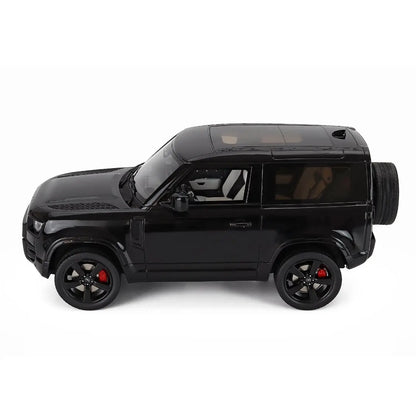 Land Rover Defender 90 X-Dynamic HSE (Black) | GT Spirit 1:18 | Resin