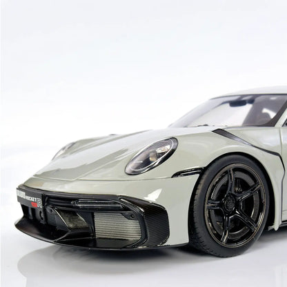 Porsche 911 (992) Brabus 900 Rocket R 2023 (White) | GT Spirit 1:18 | Resin