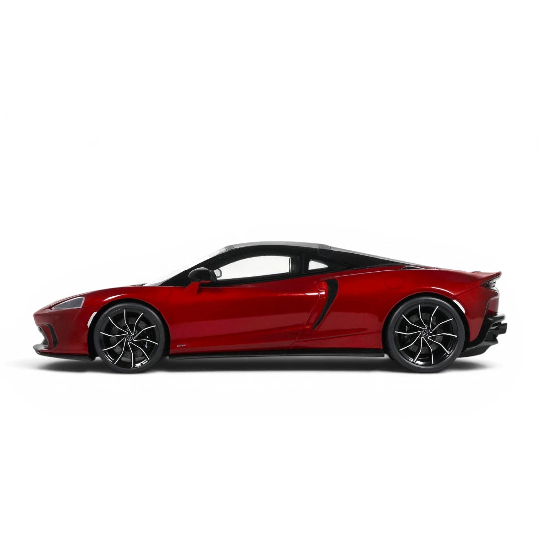 McLaren GTS 2023 (Amaranth Red / Black Roof) | GT Spirit 1:18 | Resin