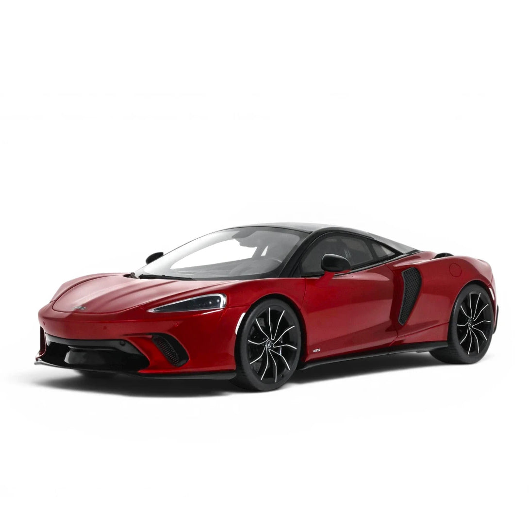 McLaren GTS 2023 (Amaranth Red / Black Roof) | GT Spirit 1:18 | Resin