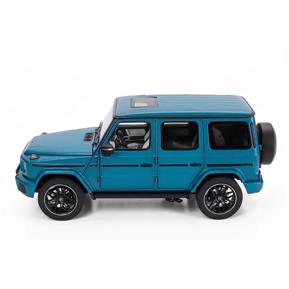 Mercedes-AMG G63 W465 (Hyper Blue) | NZG 1:18 | Dealer Edition