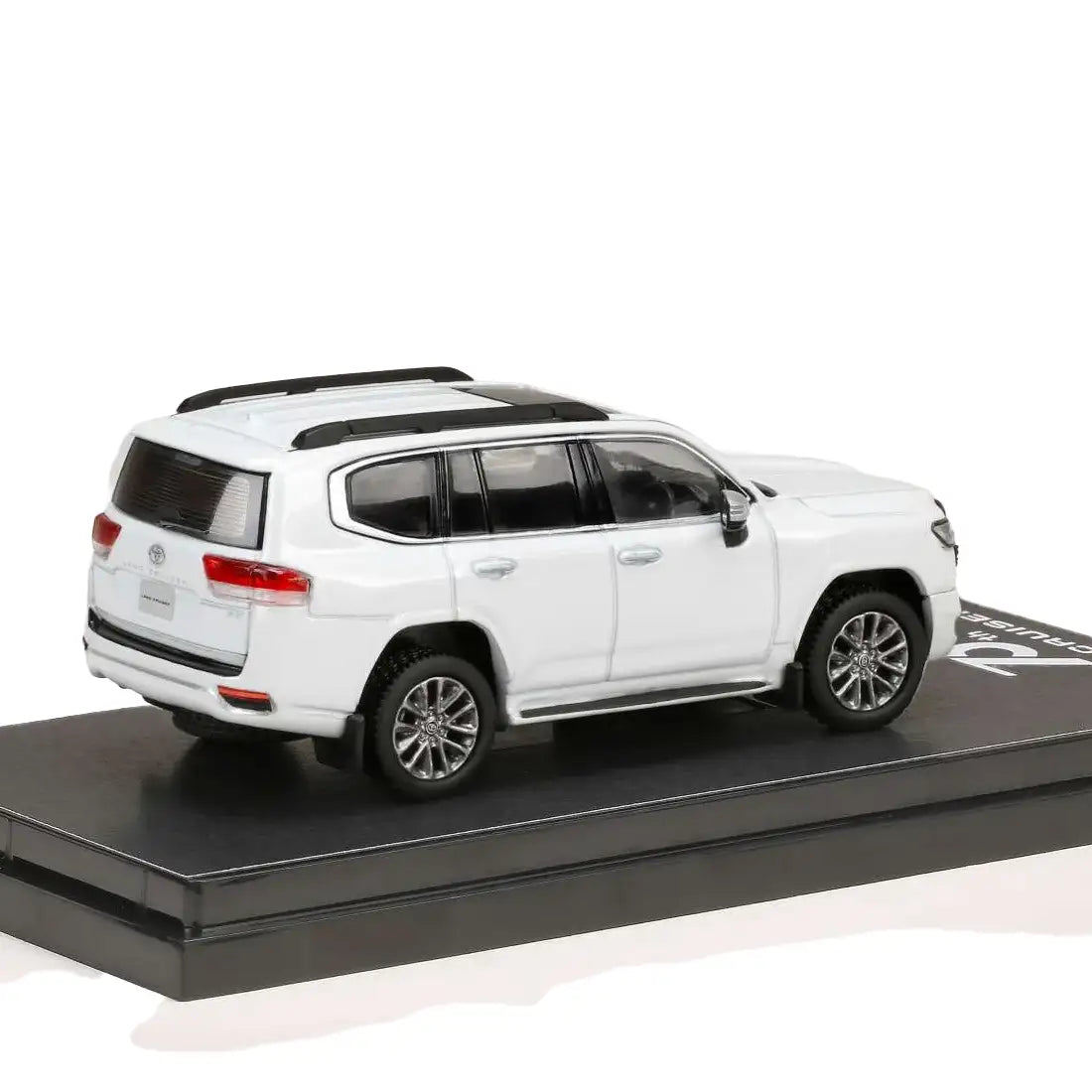 Toyota Land Cruiser 300 (JA300W) ZX 2024 (White Pearl) | Hobby Japan 1:64 | Diecast