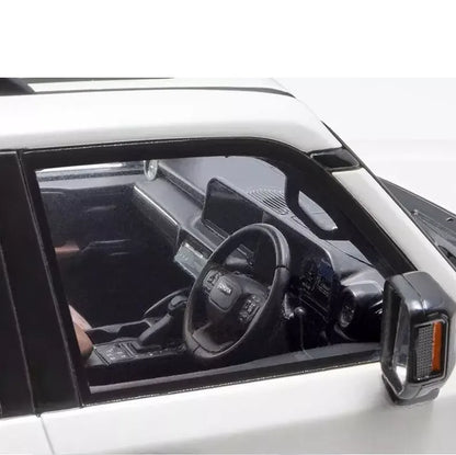 Toyota Land Cruiser 250 2024 (White) | Kyosho Samurai 1:18 | Resin