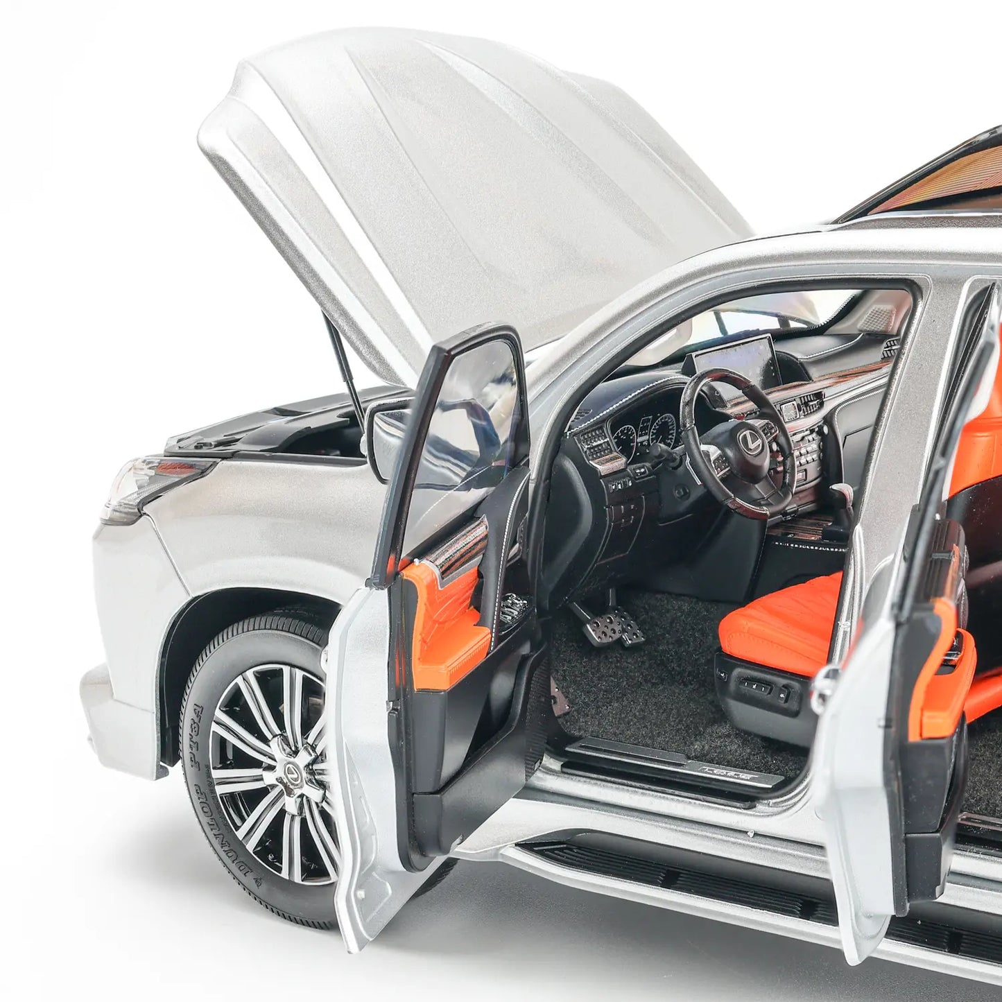 Lexus LX570 (Silver) | LCD Models 1:18 | Premium Diecast