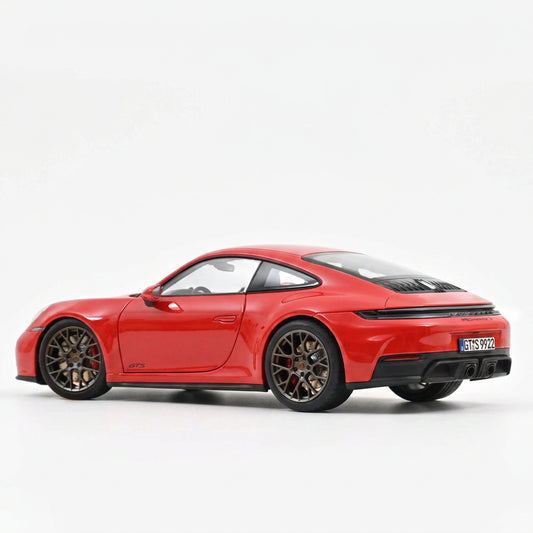 Porsche 911 Carrera 4 GTS (992.2) 2025 (Guards Red) | Norev 1:18 | Diecast