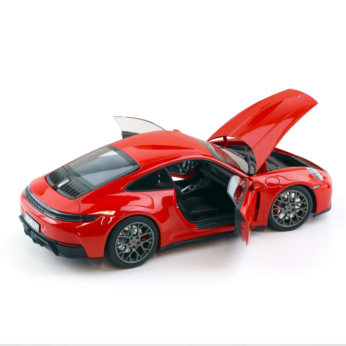 Porsche 911 Carrera 4 GTS (992.2) 2025 (Guards Red) | Norev 1:18 | Diecast