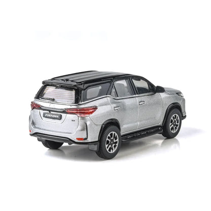 Toyota Fortuner 2023 (Metallic Silver) | Para64 1:64 | Diecast