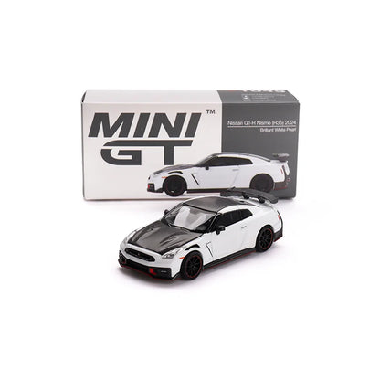 Nissan GT-R NISMO 2024 Brilliant White Pearl | MINI GT 1:64 Diecast